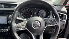 Nissan Qashqai 1.2 DiG-T N-Connecta 5dr Petrol Hatchback